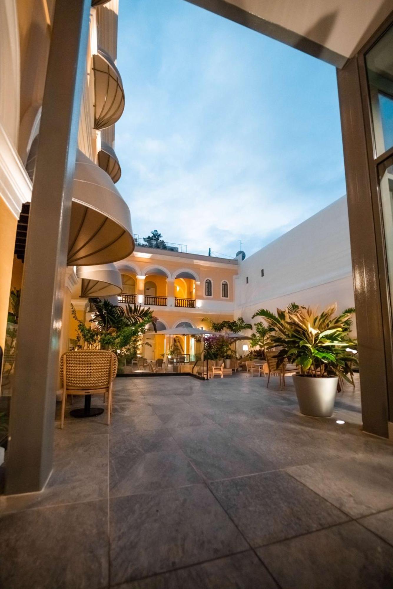 Palacio Provincial San Juan, Adults Only, Curio Collection By Hilton Buitenkant foto